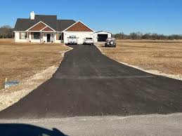 Best Custom Driveway Design  in Greenfield, IL